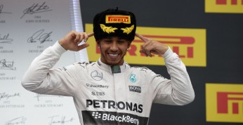 Hamilton najlepszym kierowcą F1 w 2015 roku w głosowaniu szefów...