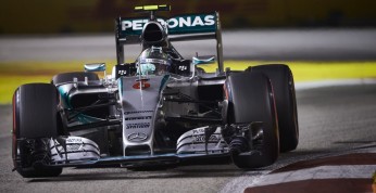 GP Abu Zabi - wyścig: Rosberg ustrzelił hat-tricka na koniec...