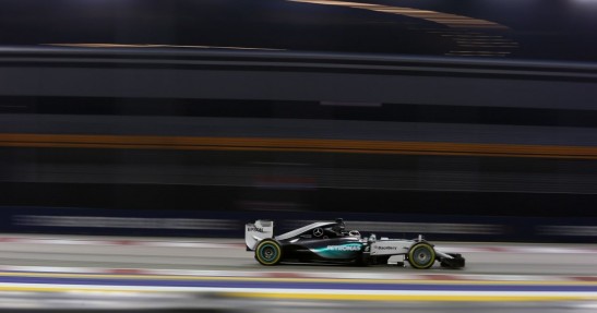 GP Singapuru 2015 - piątkowe treningi