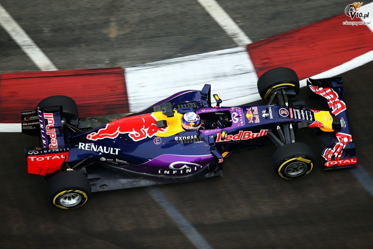 GP Singapuru 2015 - pitkowe treningi