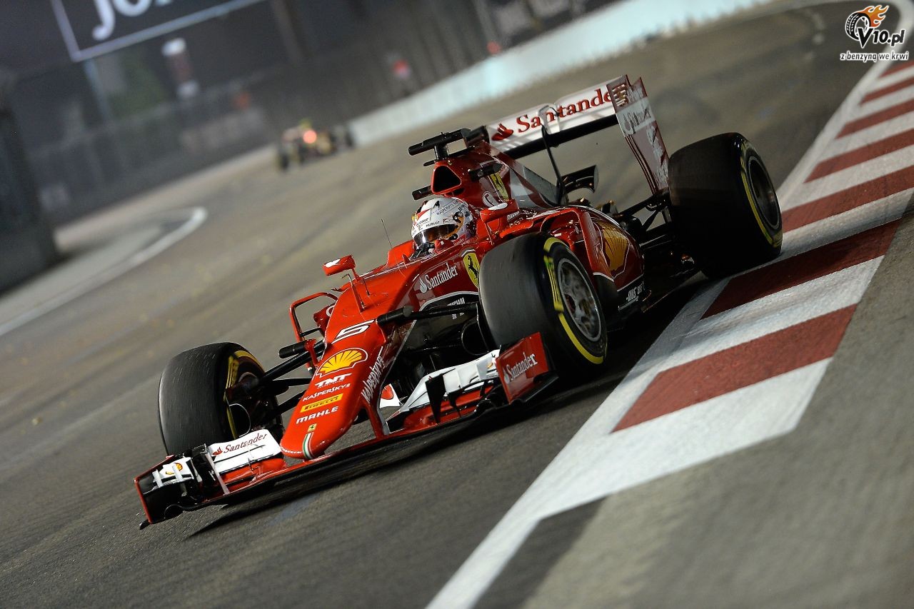 Button: Zapa formy w GP Singapuru korzystna dla Mercedesa