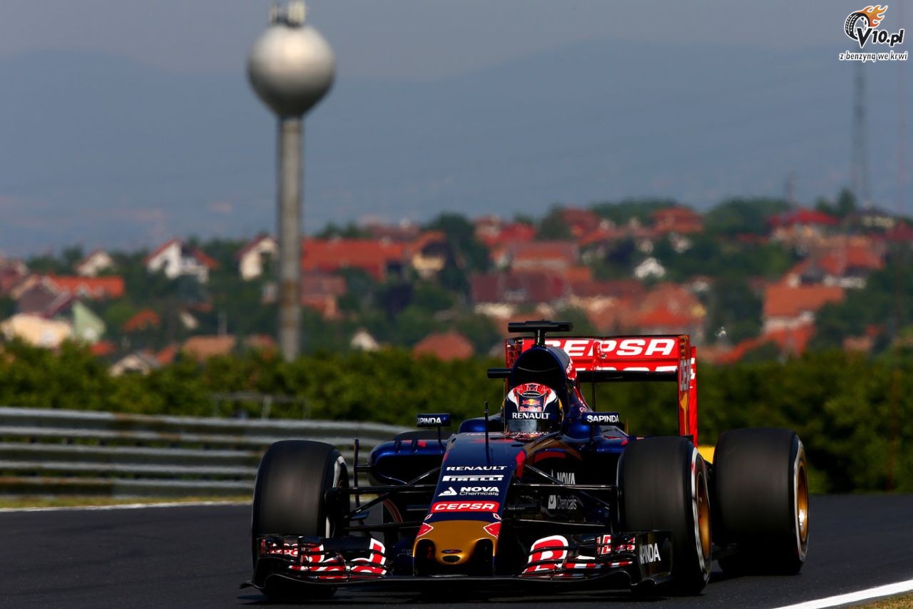 Sainz Jr zy na Toro Rosso za faworyzowanie Verstappena