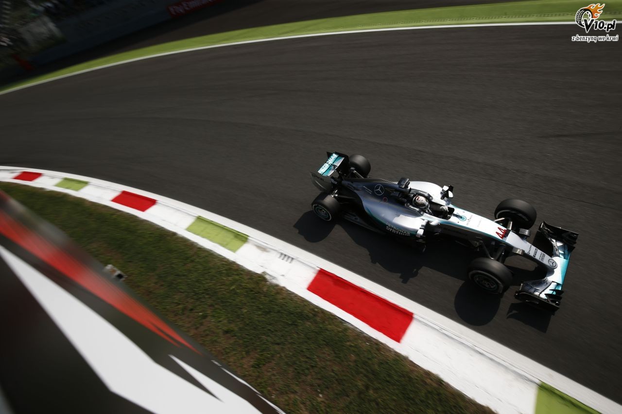 Ecclestone ju spodziewa si pozostania F1 na Monzy