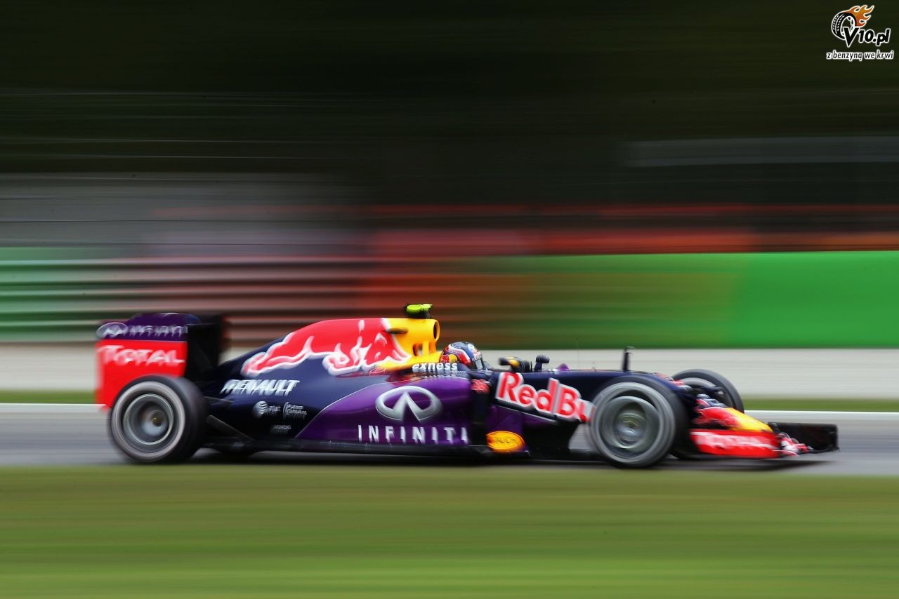 Rozwd Red Bulla i Renault 'smutny' dla Vettela