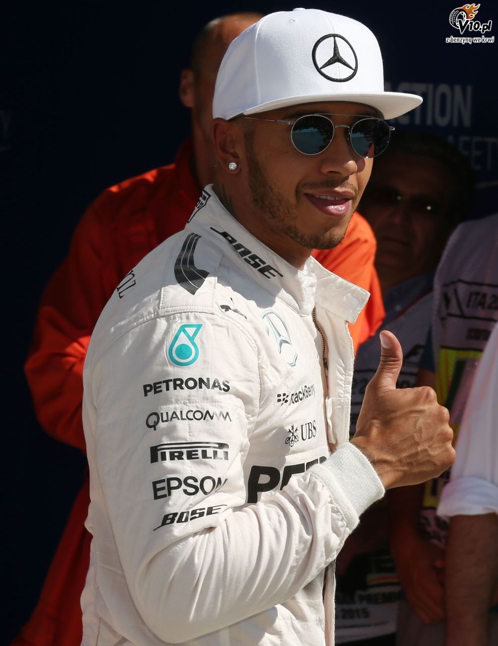Hamilton na dywaniku u sdziw