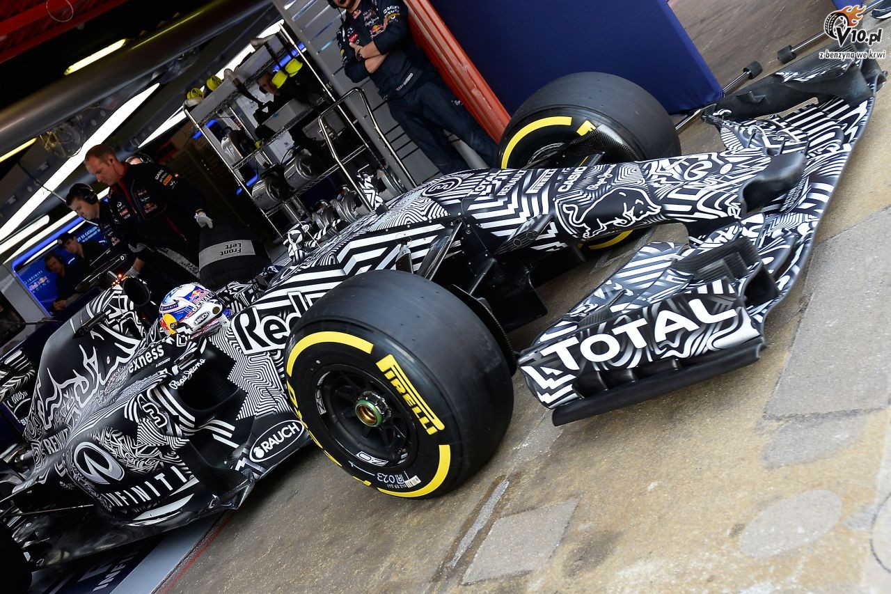 Testy F1 przed sezonem 2015 - Barcelona I - dzień 1/4