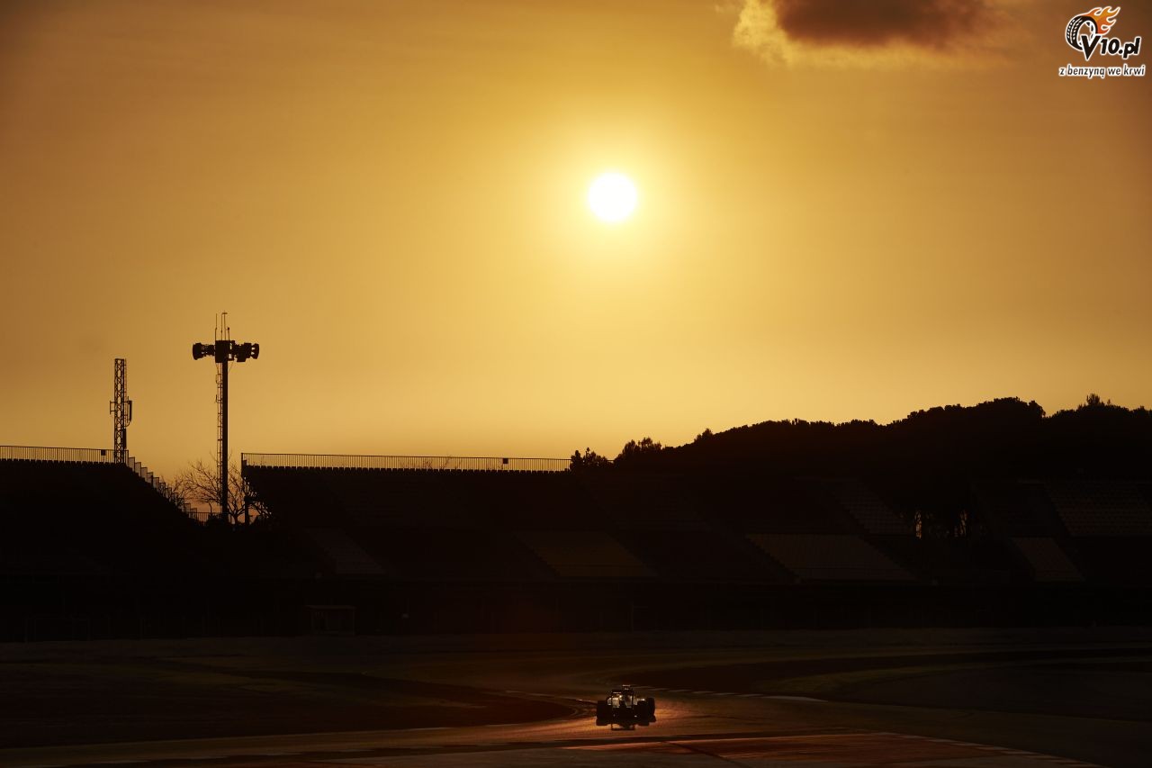 Testy F1 przed sezonem 2015 - Barcelona I - dzień 1/4
