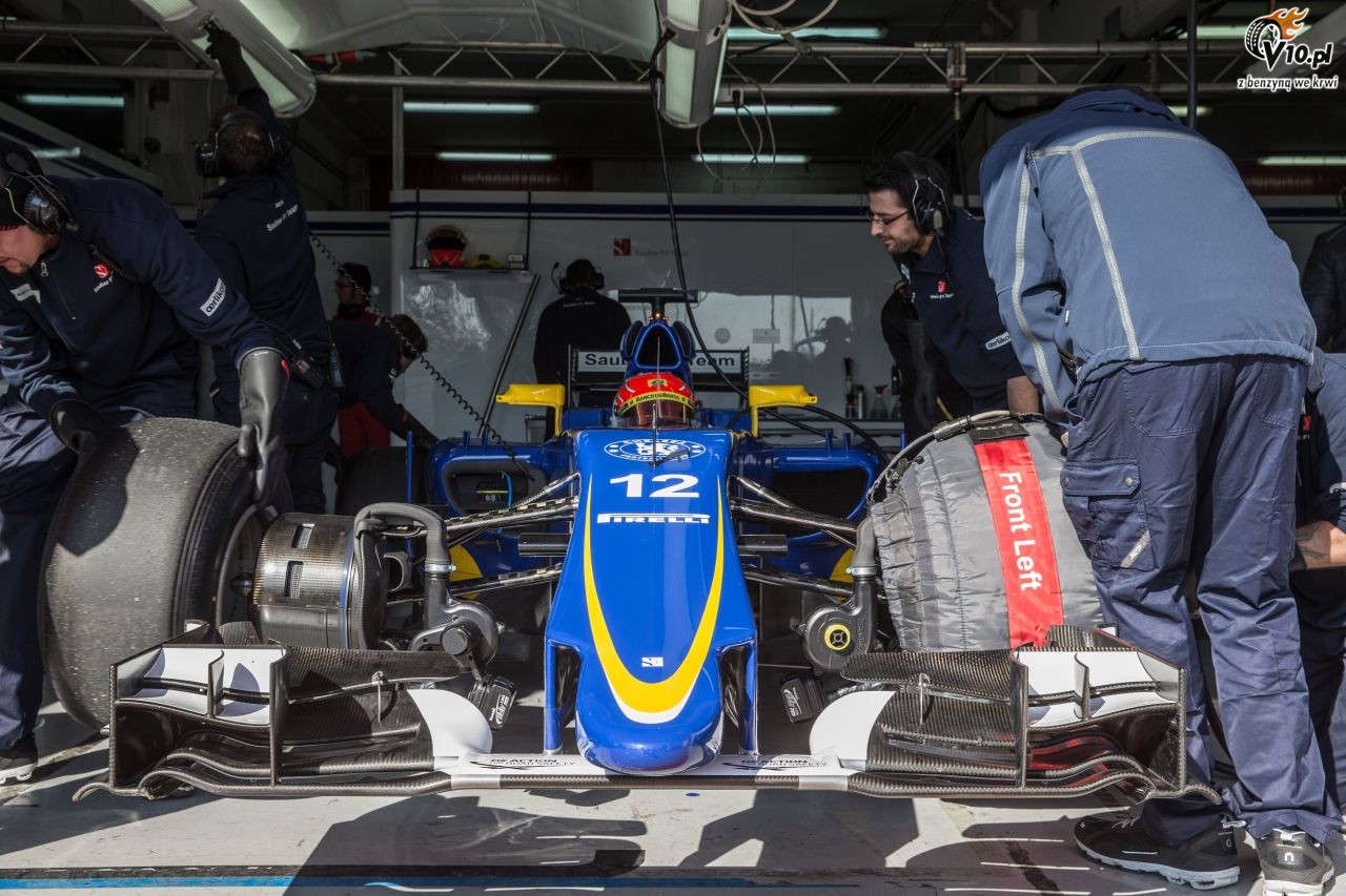 Testy F1 przed sezonem 2015 - Barcelona I - dzień 1/4