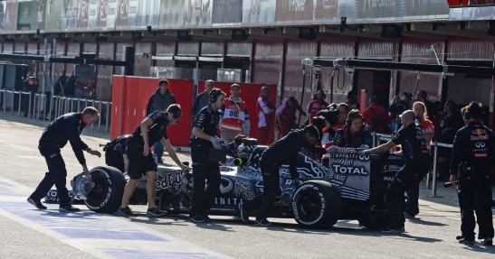 Testy F1 przed sezonem 2015 - Barcelona I - dzień 2/4