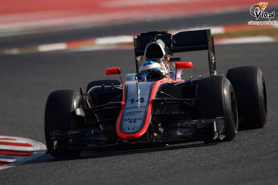 Alonso nie pamita wypadku