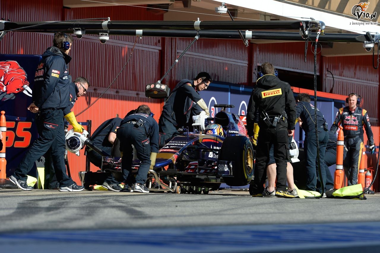 Testy F1 przed sezonem 2015 - Barcelona I - dzie 4/4
