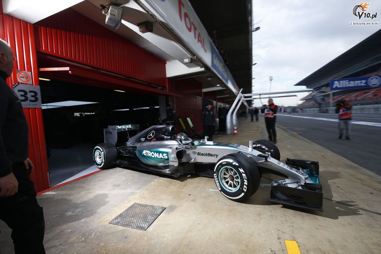 Testy F1 przed sezonem 2015 - Barcelona II - dzie 2/4