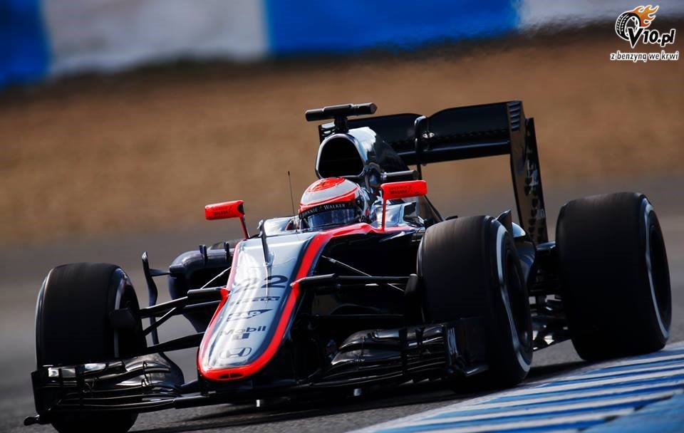 Alonso typowany do pokonania Buttona w McLarenie