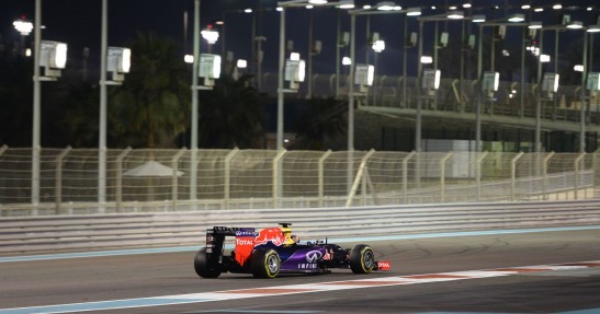 Testy opon w F1 po GP Abu Zabi 2015