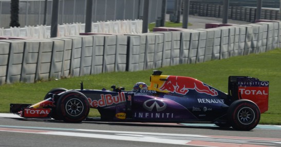 Testy opon w F1 po GP Abu Zabi 2015