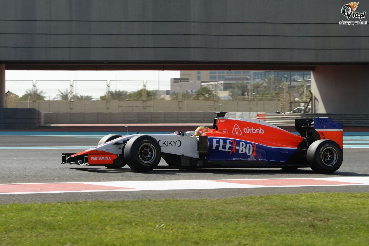 Testy opon w F1 po GP Abu Zabi 2015