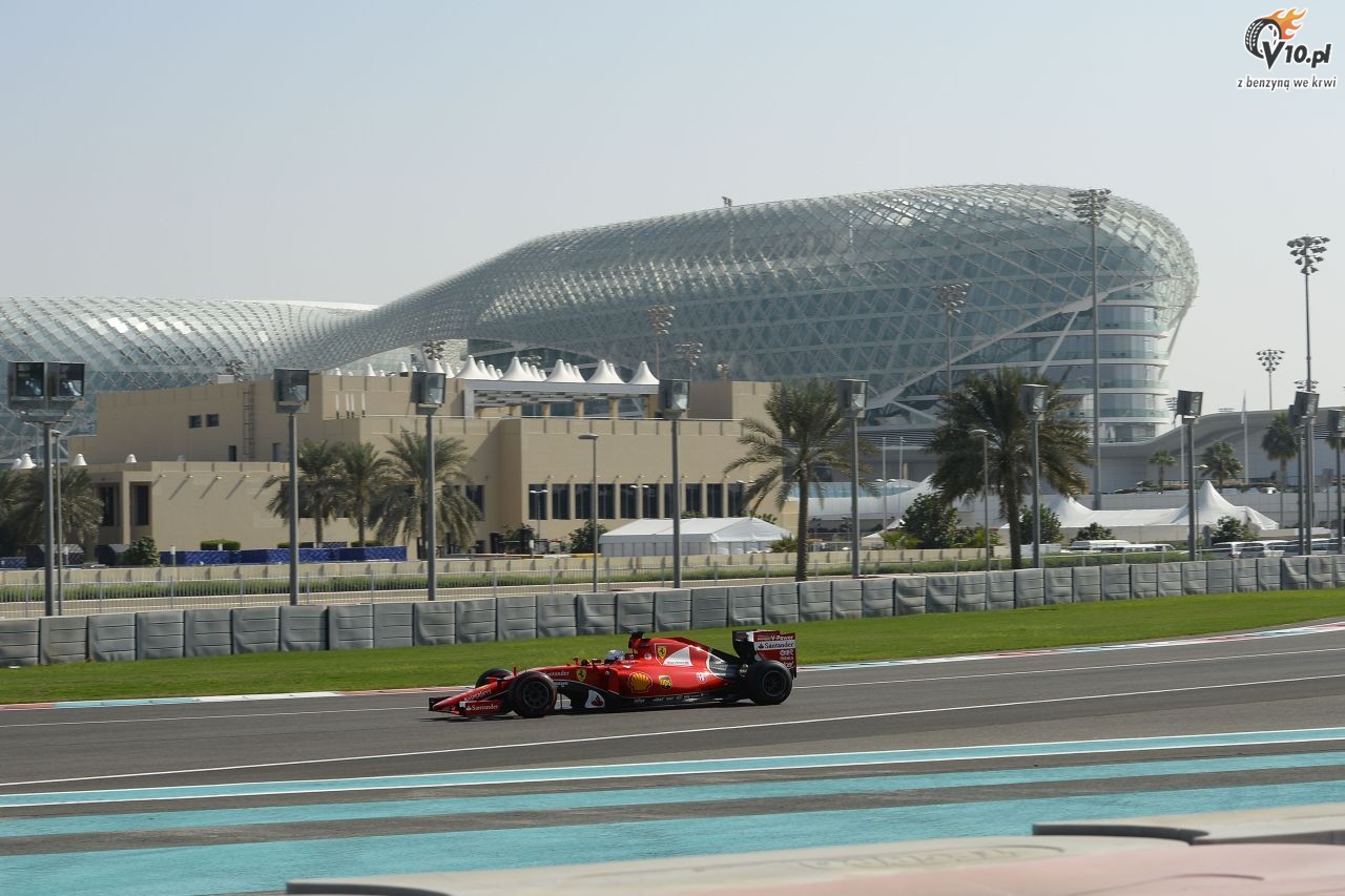 Testy opon w F1 po GP Abu Zabi 2015