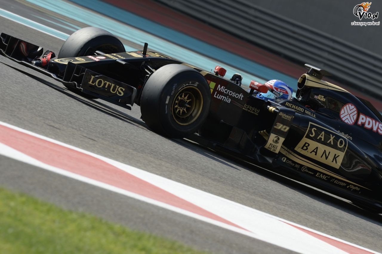 Testy opon w F1 po GP Abu Zabi 2015