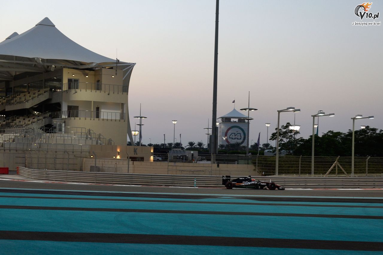 Testy opon w F1 po GP Abu Zabi 2015