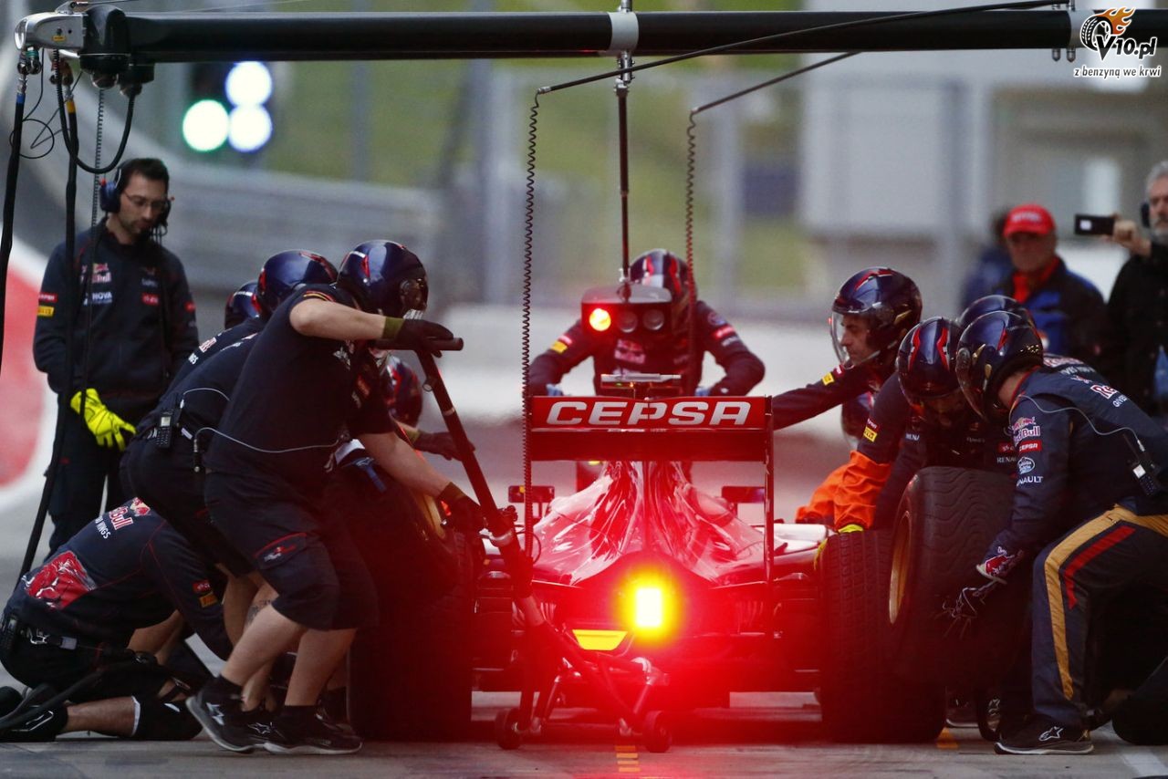 Testy F1 po GP Austrii 2015