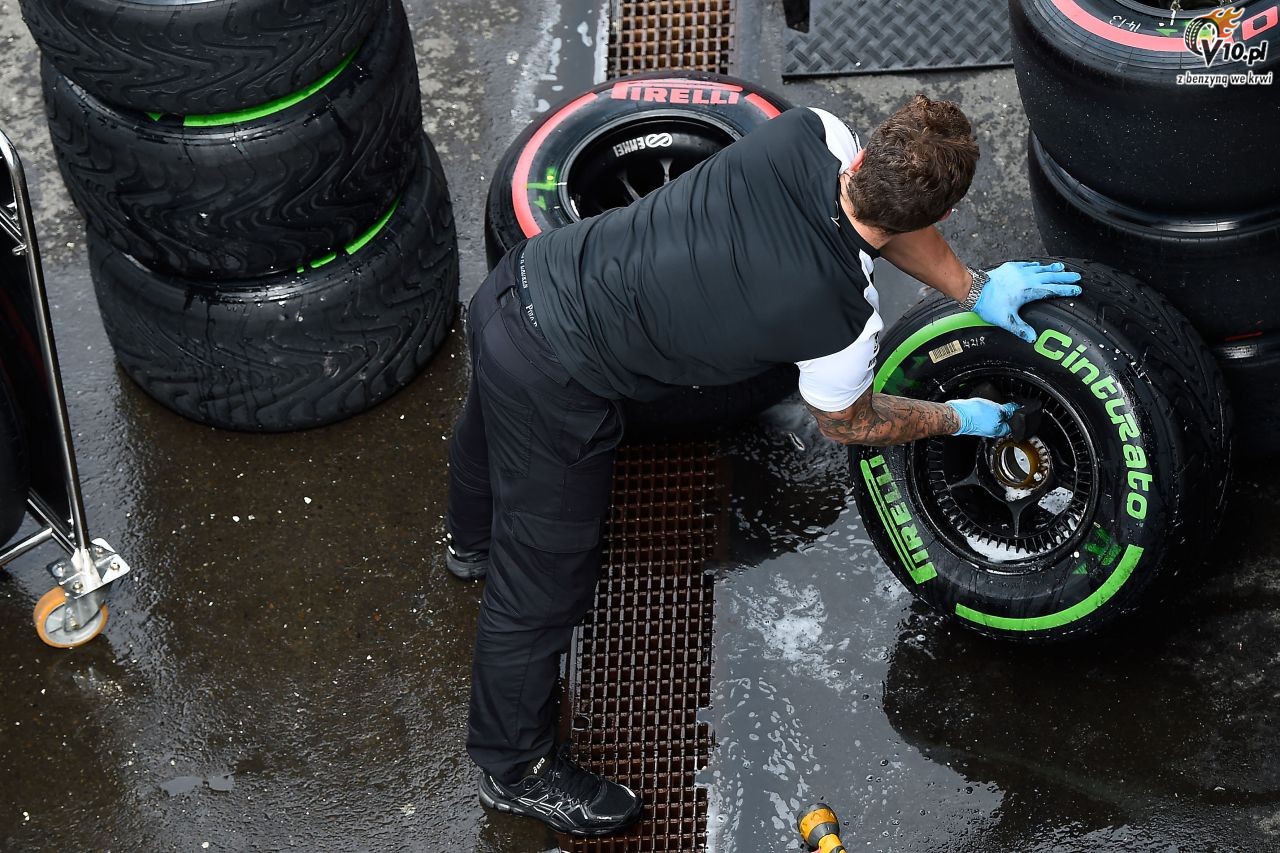 Testy F1 po GP Austrii 2015