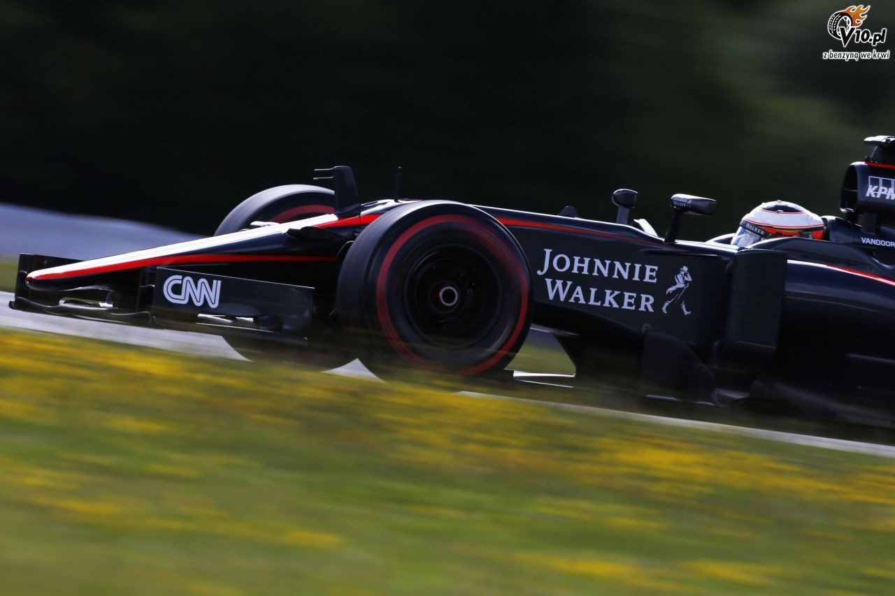 Testy F1 po GP Austrii 2015