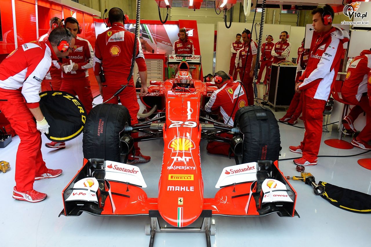 Testy F1 po GP Austrii 2015