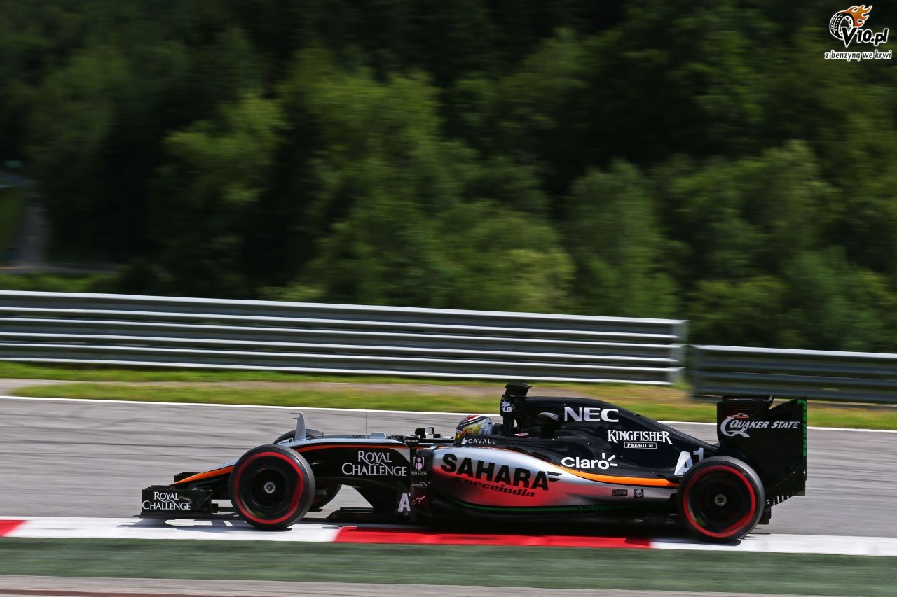Testy F1 po GP Austrii 2015