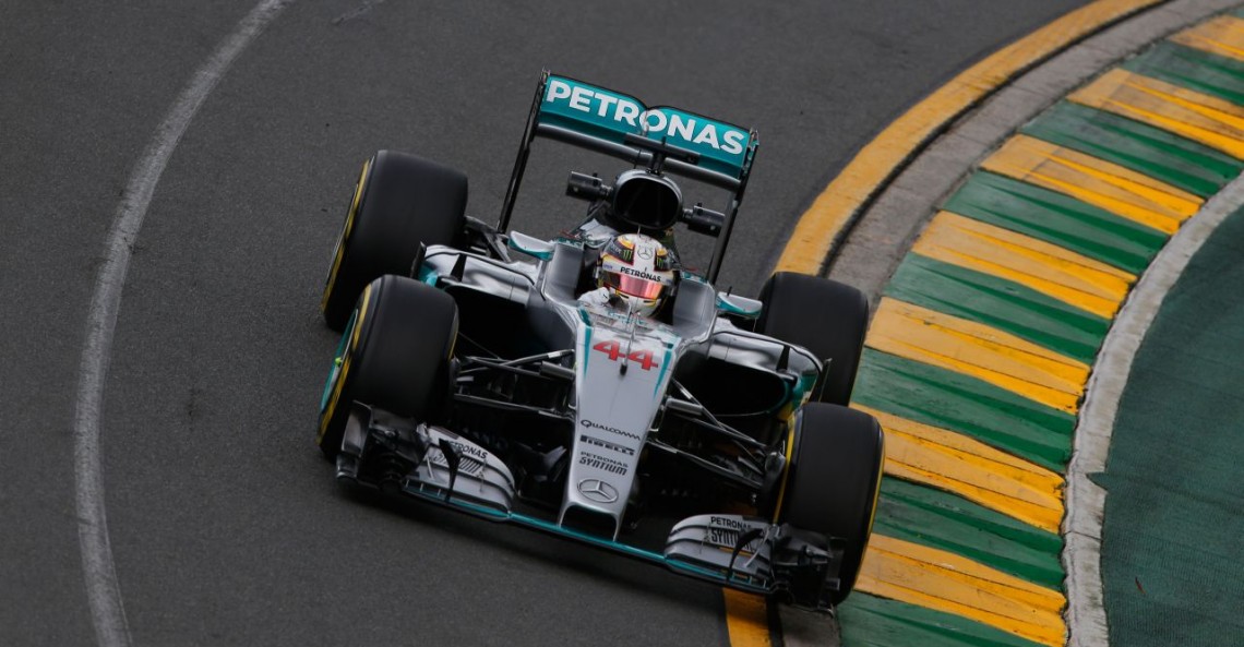 GP Australii - kwalifikacje: Hamilton na pole position, Mercedes dużo szybszy od Ferrari