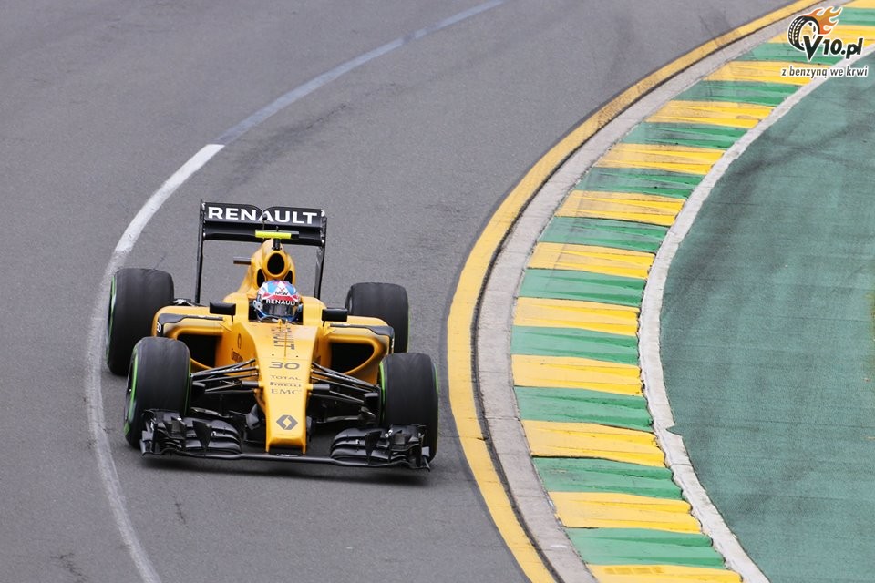 GP Australii - kwalifikacje: Hamilton na pole position, Mercedes duo szybszy od Ferrari