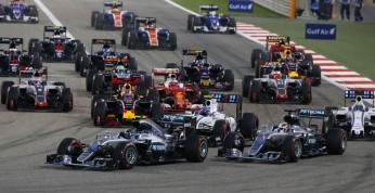 Ecclestone: Bez zmiany silników Mercedes może wygrywać w F1 do...