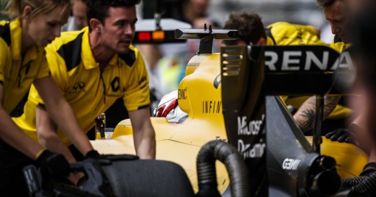 GP Bahrajnu 2016 - piątkowe treningi