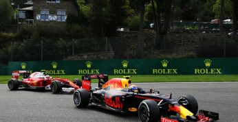 Verstappen planuje jeździć ostrożniej w mistrzowskim bolidzie