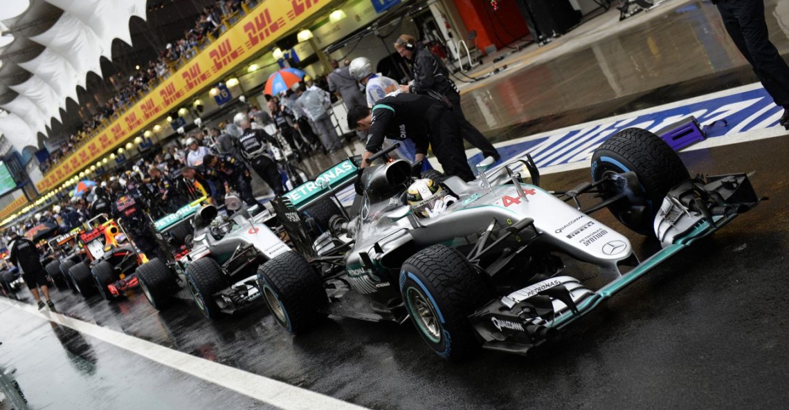 Ecclestone proponuje dwa krótsze wyścigi w F1 z 40-minutową przerwą pomiędzy nimi