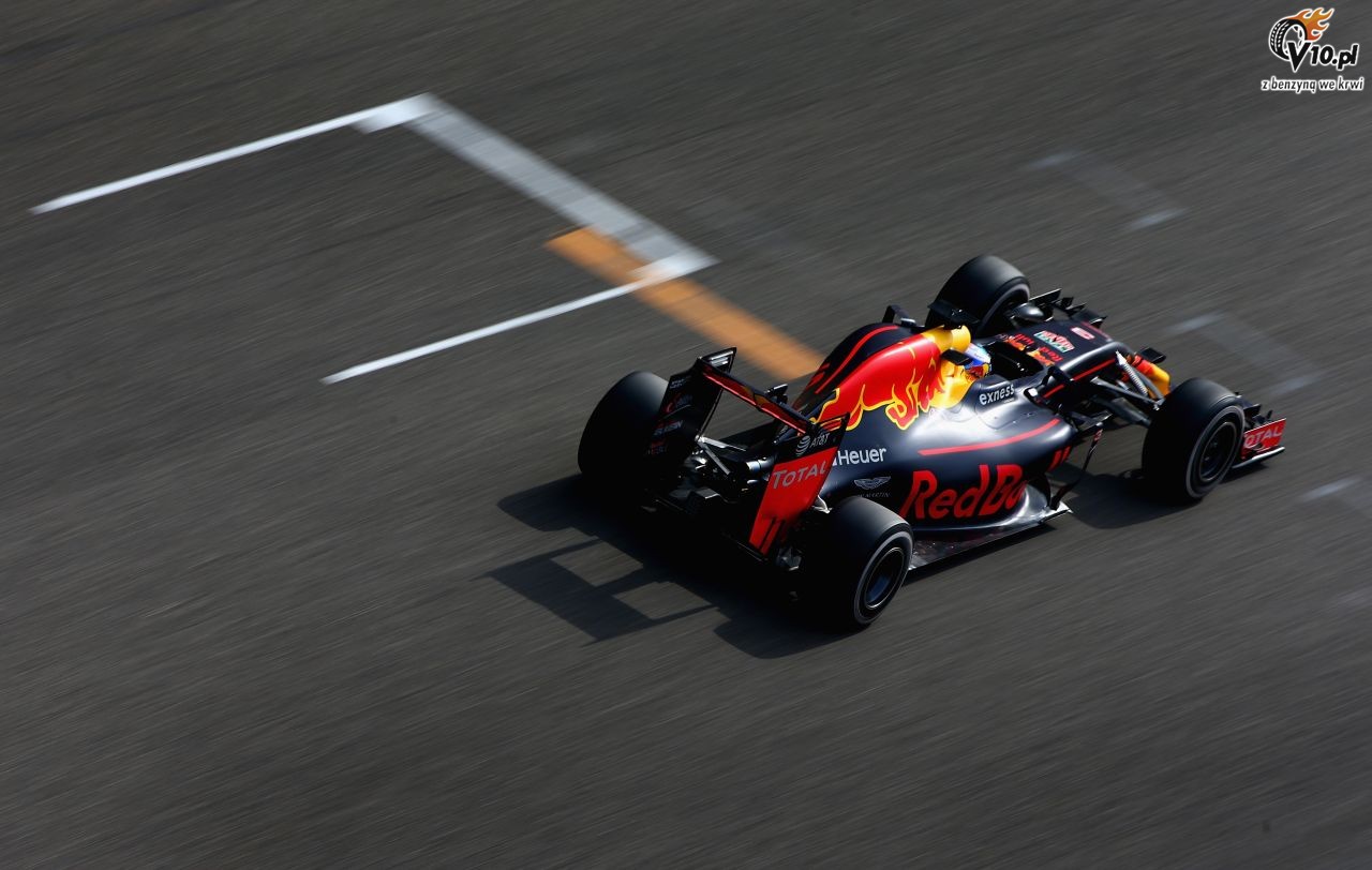 Ricciardo liczy na zrwnanie si Red Bulla z Ferrari w GP Kanady