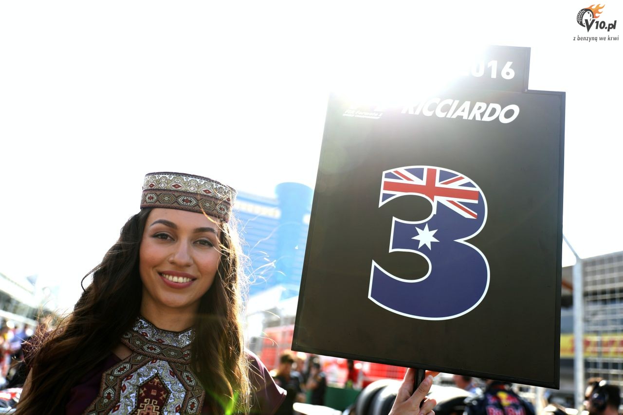 Grid Girls - czerwiec 2016