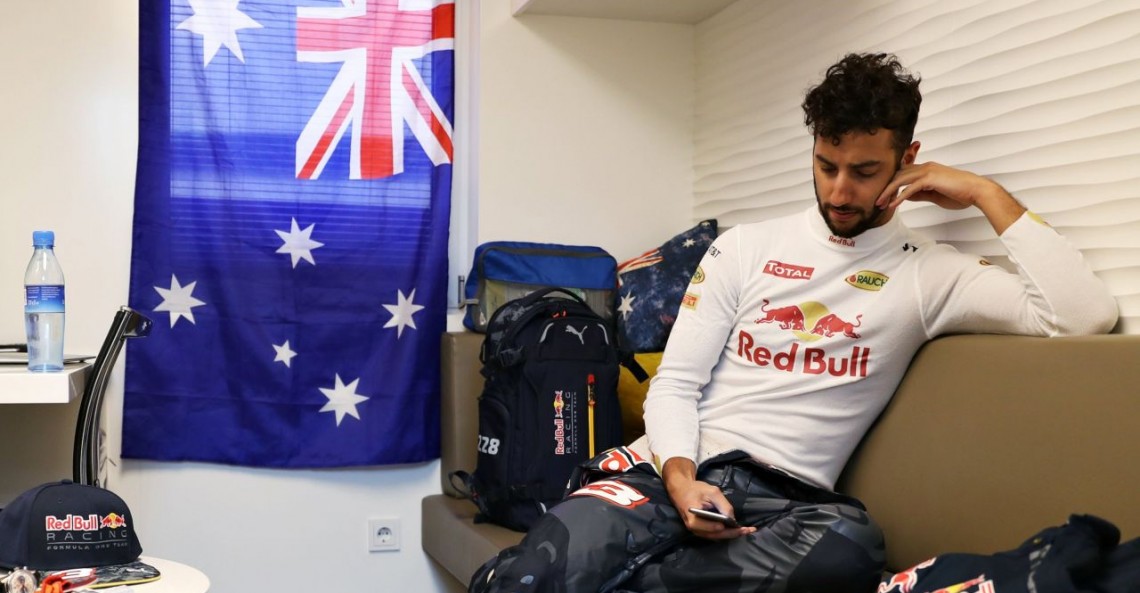 Ricciardo nadal przeżywa utratę zwycięstwa w GP Hiszpanii