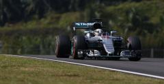 Mercedes przymyka oko na kontrowersyjne sowa Hamiltona