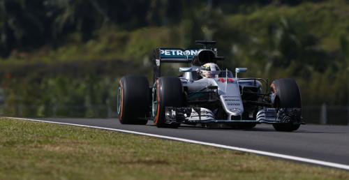 Mercedes przymyka oko na kontrowersyjne sowa Hamiltona