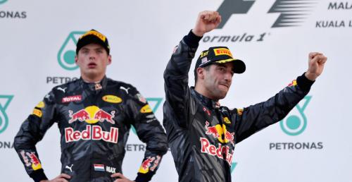 Verstappen o pojedynku z Ricciardo: Gdyby to był ktoś inny, wypchnąłbym go
