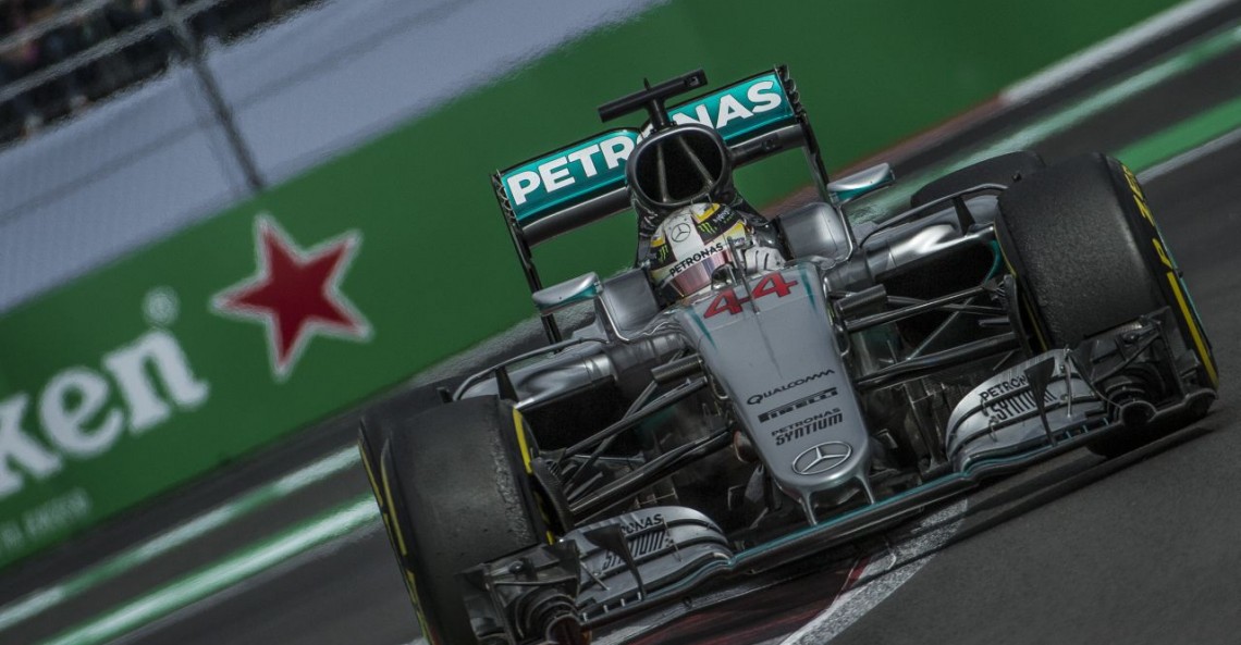 GP Brazylii - 1. trening: Hamilton przed Verstappenem