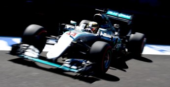 GP Meksyku - wyścig: Hamilton wygrywa, Verstappen niedopuszczony...