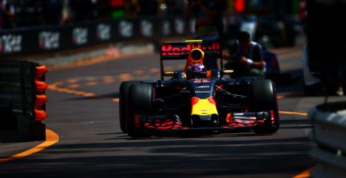 Verstappen wystartuje z alei serwisowej, Magnussen uniknął kary