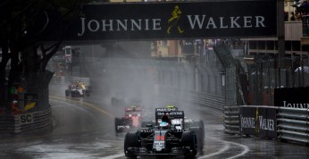 Alonso uradowany 5. miejscem, ale nie konkurencyjnością bolidu