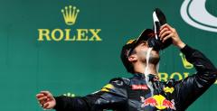 Ricciardo pije z buta