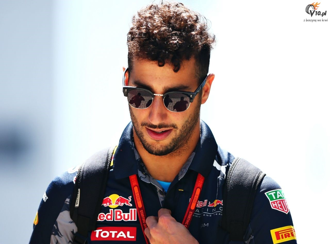 GP Rosji - 2. trening: Hamilton przejmuje inicjatyw, awaria Vettela