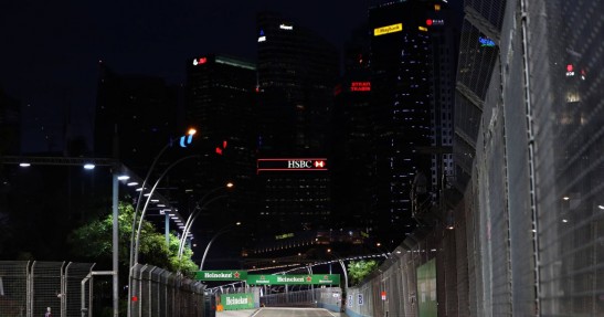 GP Singapuru 2016 - piątkowe treningi