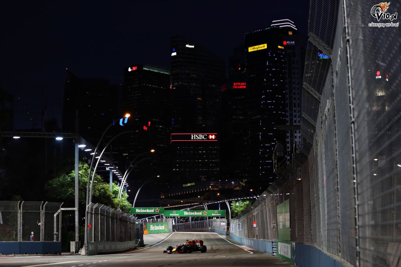 GP Singapuru 2016 - pitkowe treningi