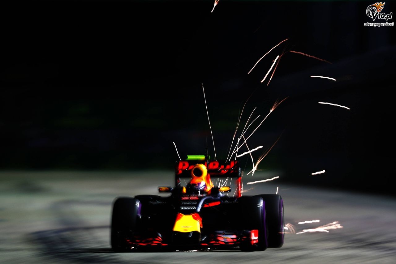 GP Singapuru 2016 - pitkowe treningi
