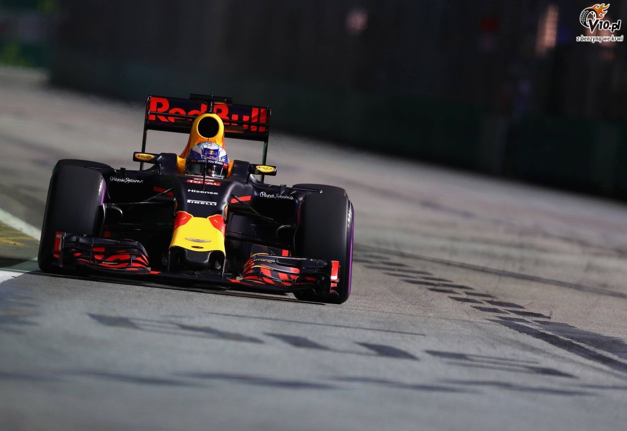 GP Singapuru 2016 - pitkowe treningi